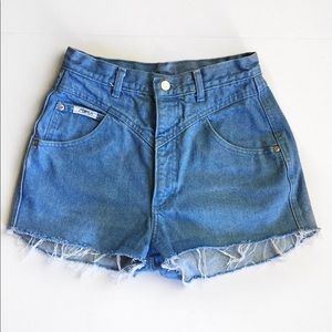 Vintage high waisted shorts